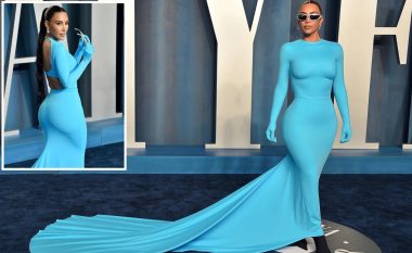 Kim Kardashian theksoi linjat e trupit në fustanin e kaltër dhe të ngushtë, në pas-ndejën e “Oscars 2022”