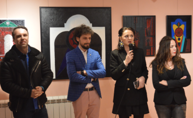 Drilon Shoshi sjell ekspozitën “8 cepat”, Zake Prelvukaj: Është një artist që premton për artin tonë