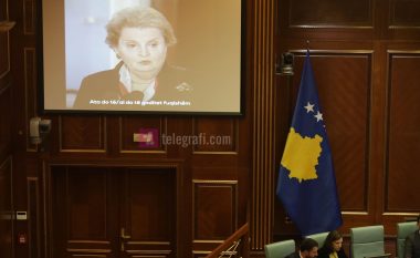 Ambasadori amerikan: Të nderuar që Kosova shpalli ditë zie për nder të Madeleine Albright