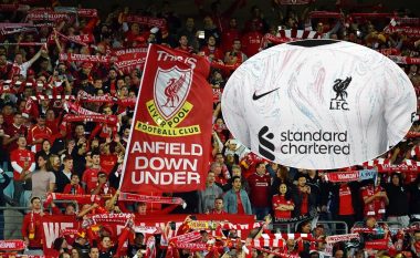 Tifozët e Liverpoolit kritikojnë dukjen e fanellës së re dhe pretendojnë se duket si "pastë dhëmbësh"