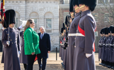 Petrovska nga Londra: NATO-ja është e bashkuar në garantimin e sigurisë së vendeve anëtare