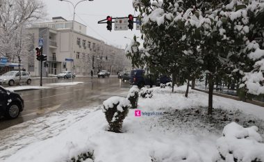 Reshjet e borës, Ministria e Infrastrukturës thotë se gjendja e rrugëve është e mirë