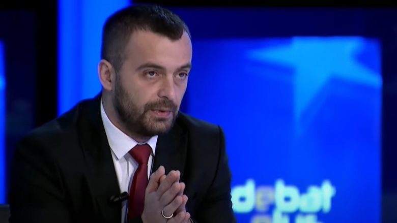 Deputeti i LVV-së: Pas zhvillimeve në Ukrainë, nuk mund të bisedojmë njëjt me Serbinë