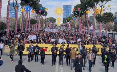 Protestat në Shqipëri kundër rritjes së çmimeve, në ditën e pestë – nis Paketa e Rezistencës Sociale