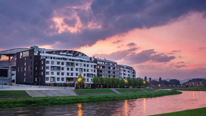 8 Marsi në Park Hotel & Spa – që ju të ndiheni si mbretëreshë!