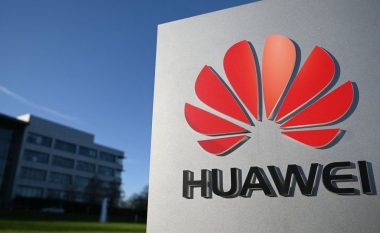 Dy drejtorët e Huawei japin dorëheqjen pas “heshtjes së kompanisë” për agresionin rus të Ukrainës