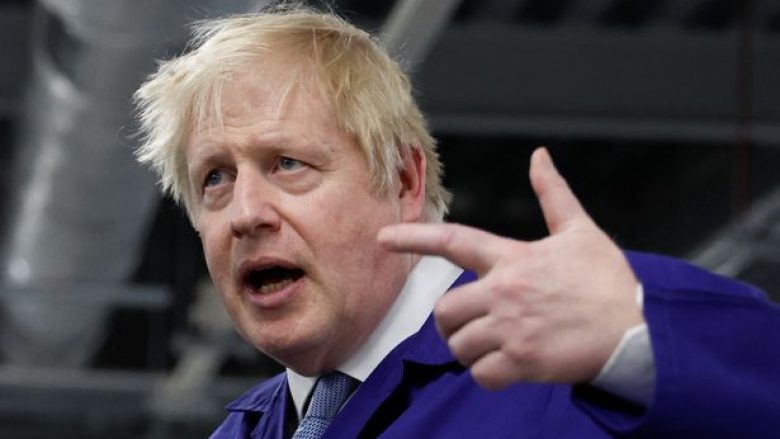 Pas mizorive në Bucha, Johnson: Edhe më shumë dëshmi se Putini po kryen krime lufte në Ukrainë