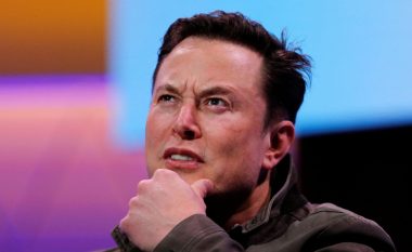 Elon Musk ofron 41.3 miliardë dollarë për ta blerë Twitterin