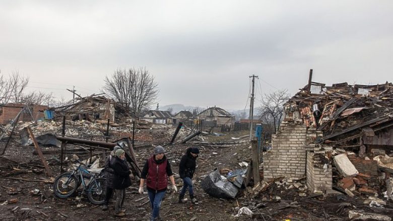 Kryetari i qytetit ukrainas pretendon se kanë gjetur mbetje të armëve bërthamore ku kishin qenë rusët