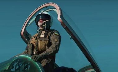 Pilotët ukrainas fillojnë fushatën “më blej një aeroplan luftarak”, me dëshirën e madhe që ta mposhtin ushtrinë ruse