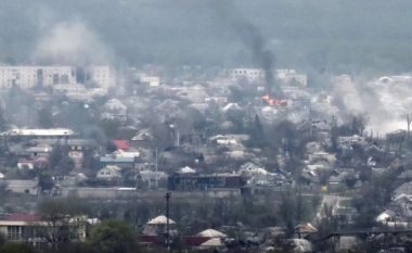 Ushtria ruse merr nën kontroll qytetin Kreminni në lindje të Ukrainës