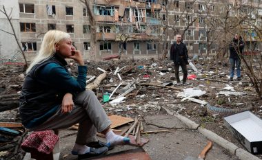 Arrihet marrëveshje për hapjen e korridoreve humanitare për evakuimin e grave, fëmijëve e të moshuarve në Mariupol