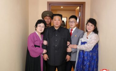 Kim Jong-un e shpërblen me një shtëpi luksoze ikonën e lajmeve të televizionit shtetëror korean