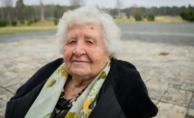 Gjyshja ukrainase që i mbijetoi holokaustit: Nuk më kanë vrarë Hitleri e Stalini – nuk do t’ia arrijë as Putini