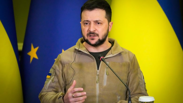 Zelensky: Nuk kemi armë të rënda për të mposhtur Rusinë në Mariupol