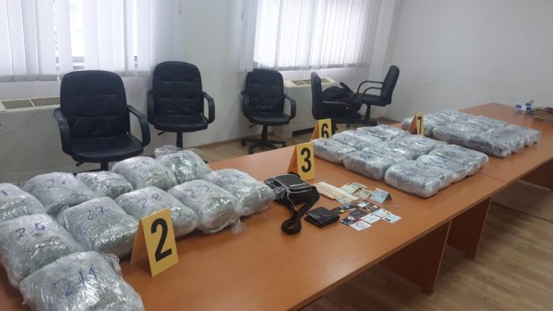 Gjykata në Prizren cakton një muaj paraburgim për gjashtë të arrestuarit në aksionin e antidrogës