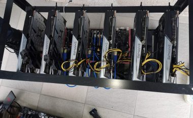 Policia gjen 12 aparate për prodhimin e kriptovalutave në Frashër të Mitrovicës
