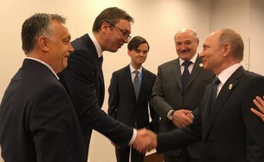 Dy politikanë “të dashuruar” pas Rusisë, Vuçiq dhe Orban fitojnë zgjedhjet në vendet e tyre – çfarë do të thotë kjo për Putinin?