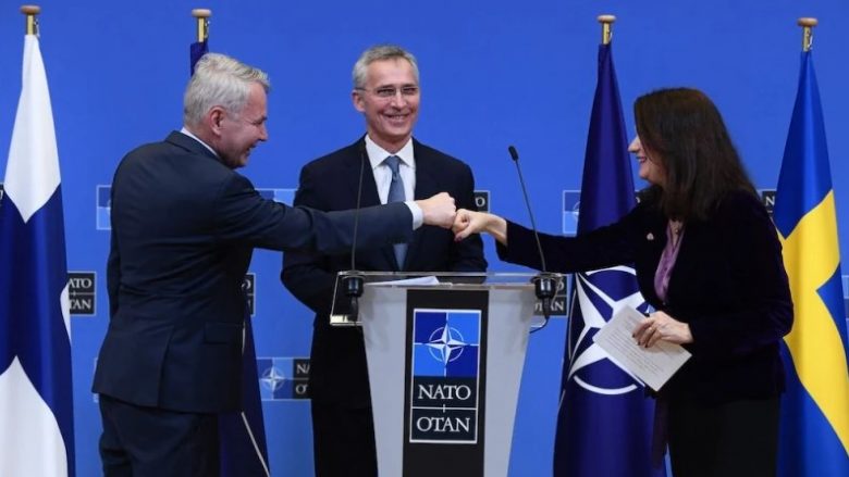 Rusia kërcënon haptazi Finlandën dhe Suedinë, thotë se nëse anëtarësohen në NATO do të shihen si “oponentë”
