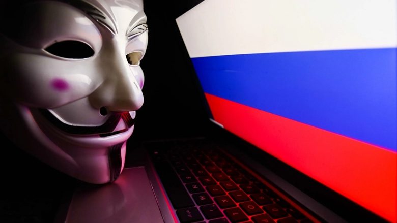 Anonymous ekspozon mbi 700GB të dhëna të Kremlinit