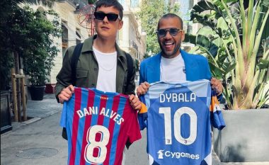 Dybala ndez edhe më shumë spekulimet e transferimit pas takimit me Dani Alvesin