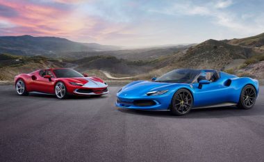Ferrari lanson modelin hibrid të konvertueshëm 296 GTS
