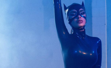 Veshja ‘Catwoman’ e Trixës në videoklipin e ri kushton mbi një mijë euro