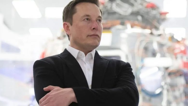 Twitter thuhet se po rishqyrton ofertën e Elon Musk për të blerë platformën sociale?