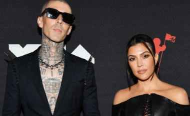 Kourtney Kardashian dhe Travis Barker martohen në Las Vegas