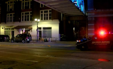 Të shtëna në një klub nate: Dy të vdekur dhe dhjetë të plagosur në Iowa
