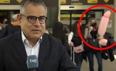 Derisa gazetari spanjoll ishte në një raportim të drejtpërdrejtë, shfaqet një grua që mban në dorë “një penis gjigant të fryrë”