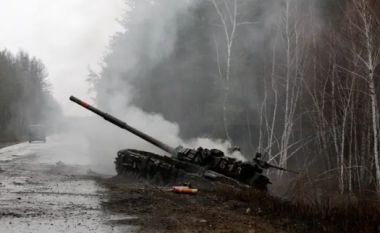 Autoritetet ukrainase: Rusia ka humbur 19 mijë trupa, 700 tanke dhe 150 aeroplanë