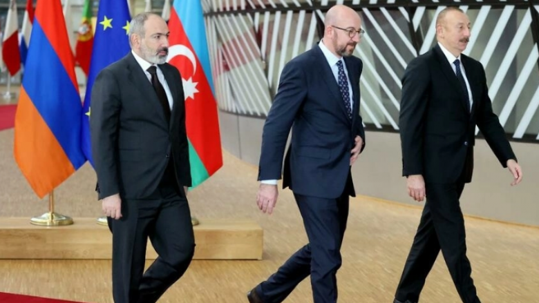 Një luftë e re u parandalua – Armenia dhe Azerbajxhani ranë dakord të negociojnë për paqe