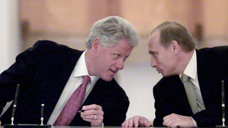 Clinton kujton vitet e 90-ta: I ofrova Jelcinit dhe Putinit anëtarësimin e Rusisë në NATO