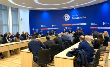Berisha i kërkon Alibeajt dorëheqjen nga drejtimi i Grupit Parlamentar të PD-së