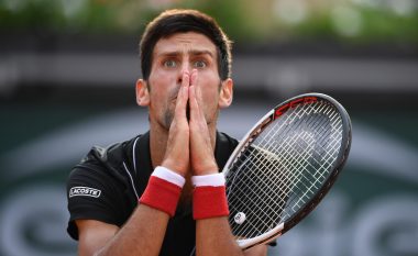 “Mbreti i budallallëkut”, ish-numri një i tenisit kështu e përshkruan Djokovicin e pavaksinuar