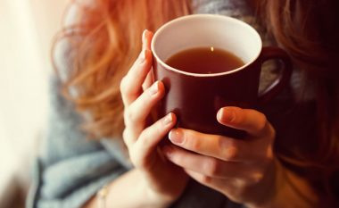 Ky çaj mbron nga gripi, redukton ankthin, ndihmon në pagjumësi, i mirë për humbje peshe