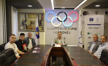 Presidenti i KOK-ut, Ismet Krasniqi priti delegacionin e boksit pas suksesit në Kampionatin Evropian të të Rinjve