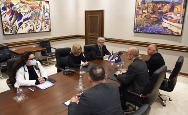 Zëvendësministri Ahmeti takon shefen e Zyrës ndërlidhëse greke, flasin për bashkëpunimin ndërmjet dy vendeve