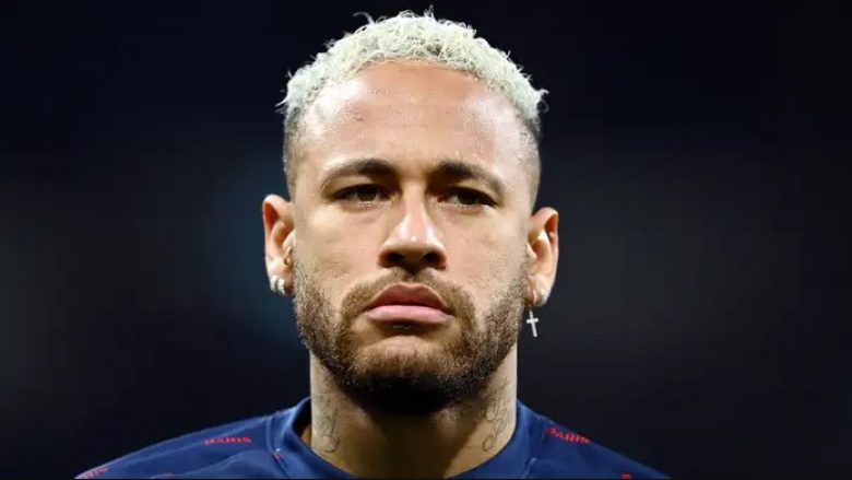 Neymar do të qëndrojë në PSG përtej këtij sezoni