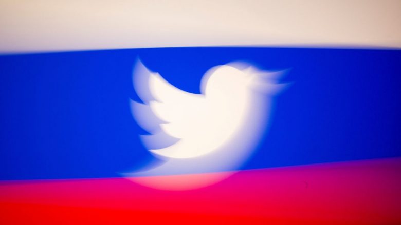 Twitter kufizon llogarinë e presidentit Vladimir Putin dhe 300 të tjera që lidhen me propagandën zyrtare të Kremlinit