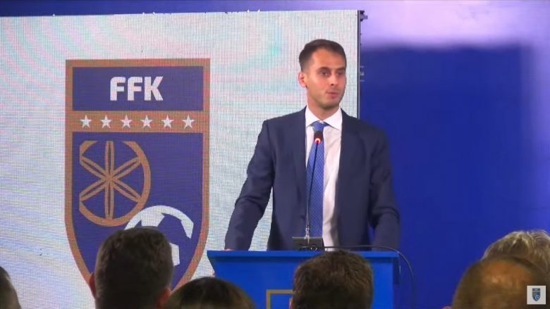 Përfaqësuesi i FIFA-s, Alessandro Gramaglia flet për projektet në futbollin kosovar në Kuvendin Zgjedhor të FFK-së