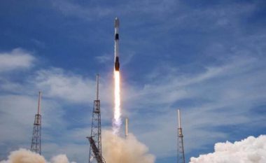 “Kripto sateliti” i parë lansohet në orbitë falë kompanisë SpaceX