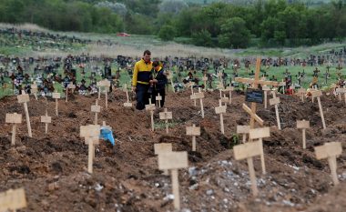 Të paktën 22 mijë të vrarë në Mariupol