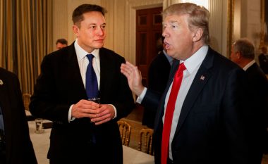 Elon Musk thotë se nuk e ka blerë Twitter-in për shkak të Donald Trump