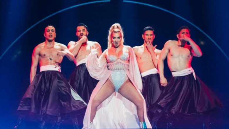 Prestigjiozja britanike ‘Metro’ e cilëson befasi eliminimin e Shqipërisë në gjysmëfinalen e Eurovisionit
