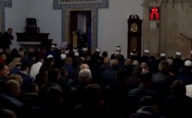 Falet namazi i Fitër Bajramit