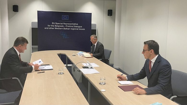 Të premten Bislimi e Petkoviq takohen në Bruksel, BE-ja jep detaje rreth këtij takimi