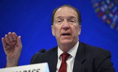 Shefi i Bankës Botërore paralajmëron për recesion ekonomik botëror