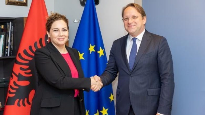 Varhelyi: Shqipëria i ka përmbushur kushtet për hapjen e negociatave të anëtarësimit